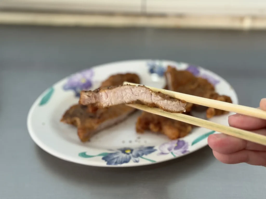 香滿園的超厚排骨，當時應該點兩塊的。