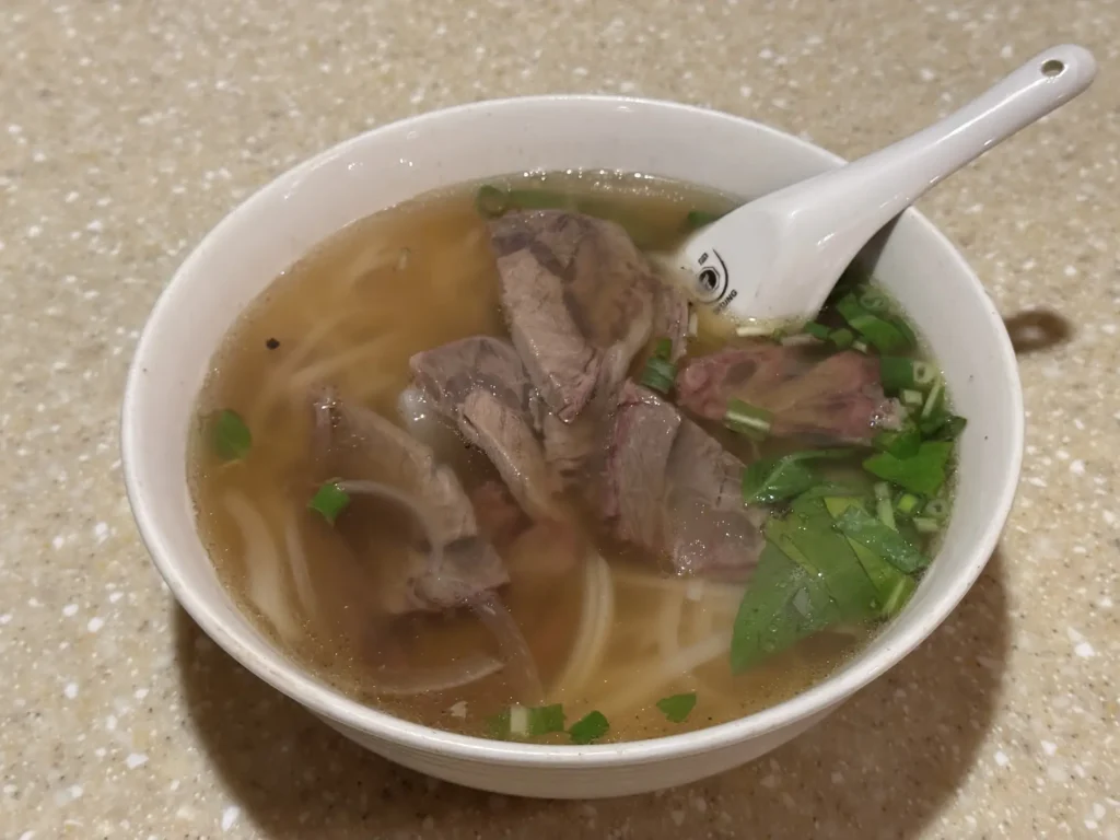 quan pho viet nam 4
