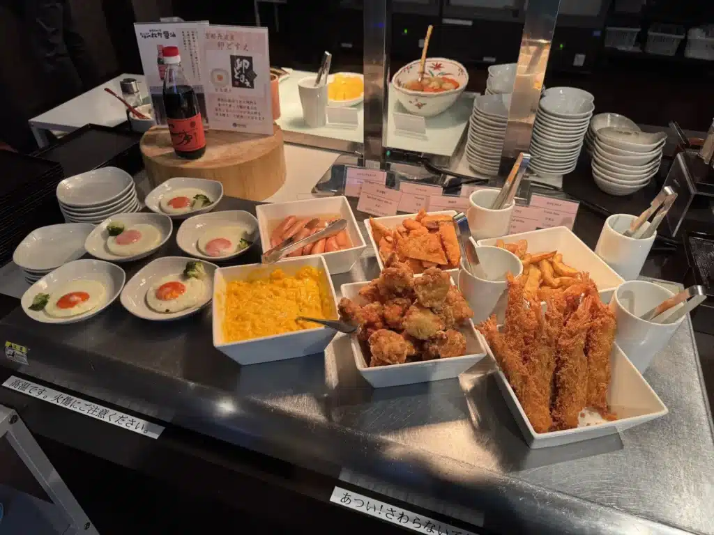 Dormy inn 的早餐超豐富,我們全家都很愛。