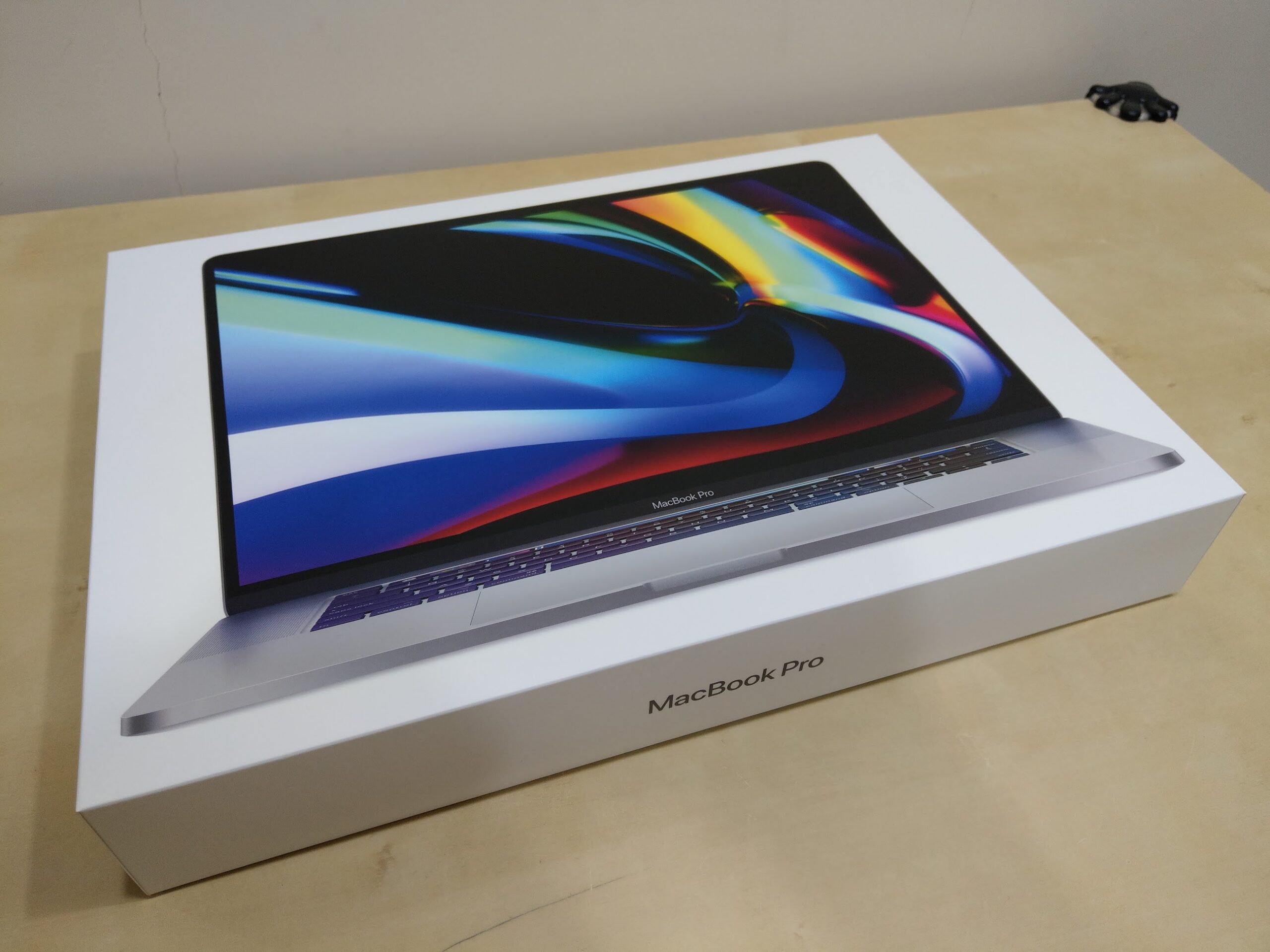 MacBook Pro 16 Intel　餐點