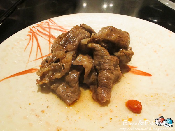 馬辣頂級鴛鴦火鍋 餐點