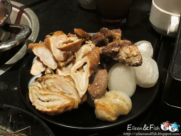 馬辣頂級鴛鴦火鍋 餐點