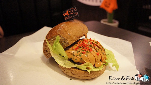 BRICK'S Burger 一層層花生醬的花生醬漢堡｜台北漢堡推薦