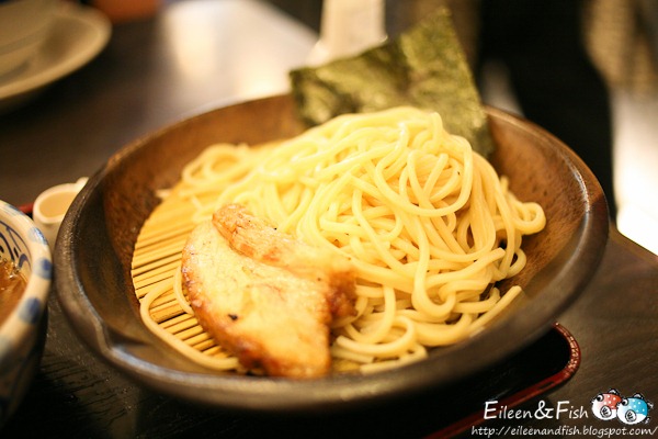 台北 麺や黒平 餐點