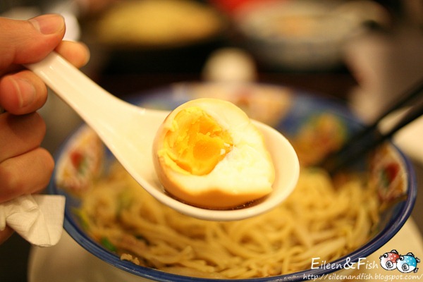 台北 麺や黒平 餐點特寫