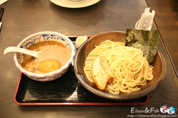 台北 麺や黒平 外觀