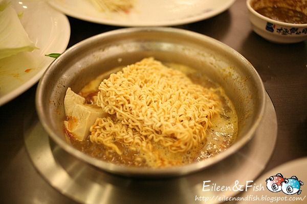 板橋 極鮮火鍋 用餐空間