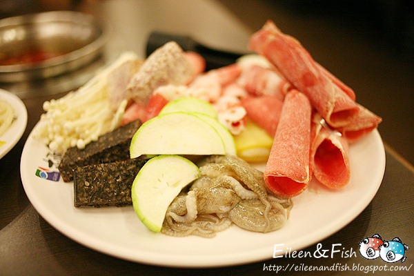 板橋 極鮮火鍋 用餐空間