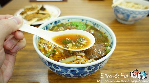 大庭牛肉麵　用餐空間