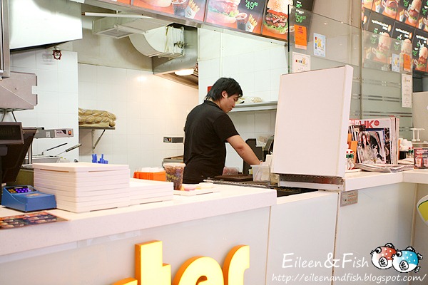 Monster Burger　店內環境
