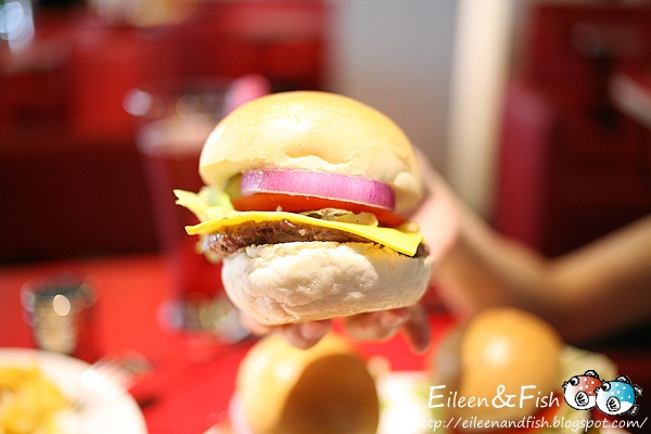 Nemo Burgers 招牌料理