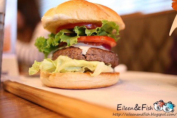 1885 Burger Store 用餐空間