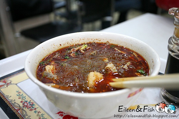 南京 回味鴨血粉絲湯 招牌料理