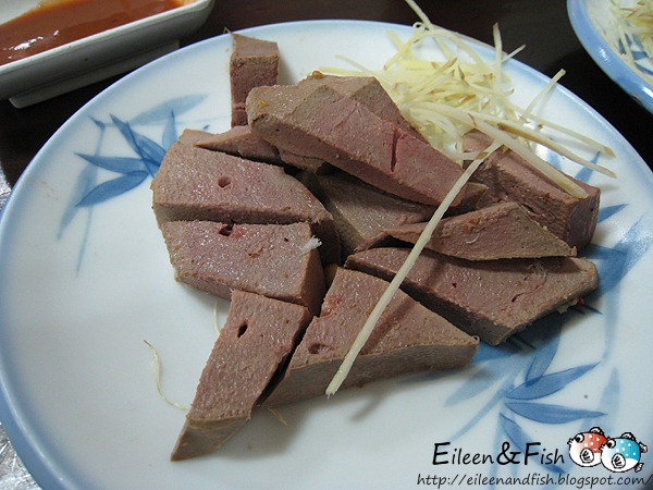 周記肉粥店 店內環境