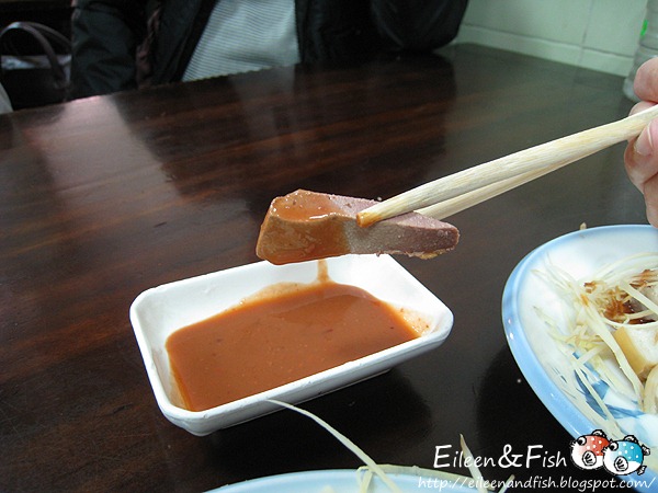 周記肉粥店 招牌料理