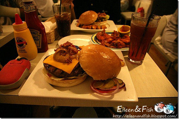 Bravo burger 發福廚房 用餐空間